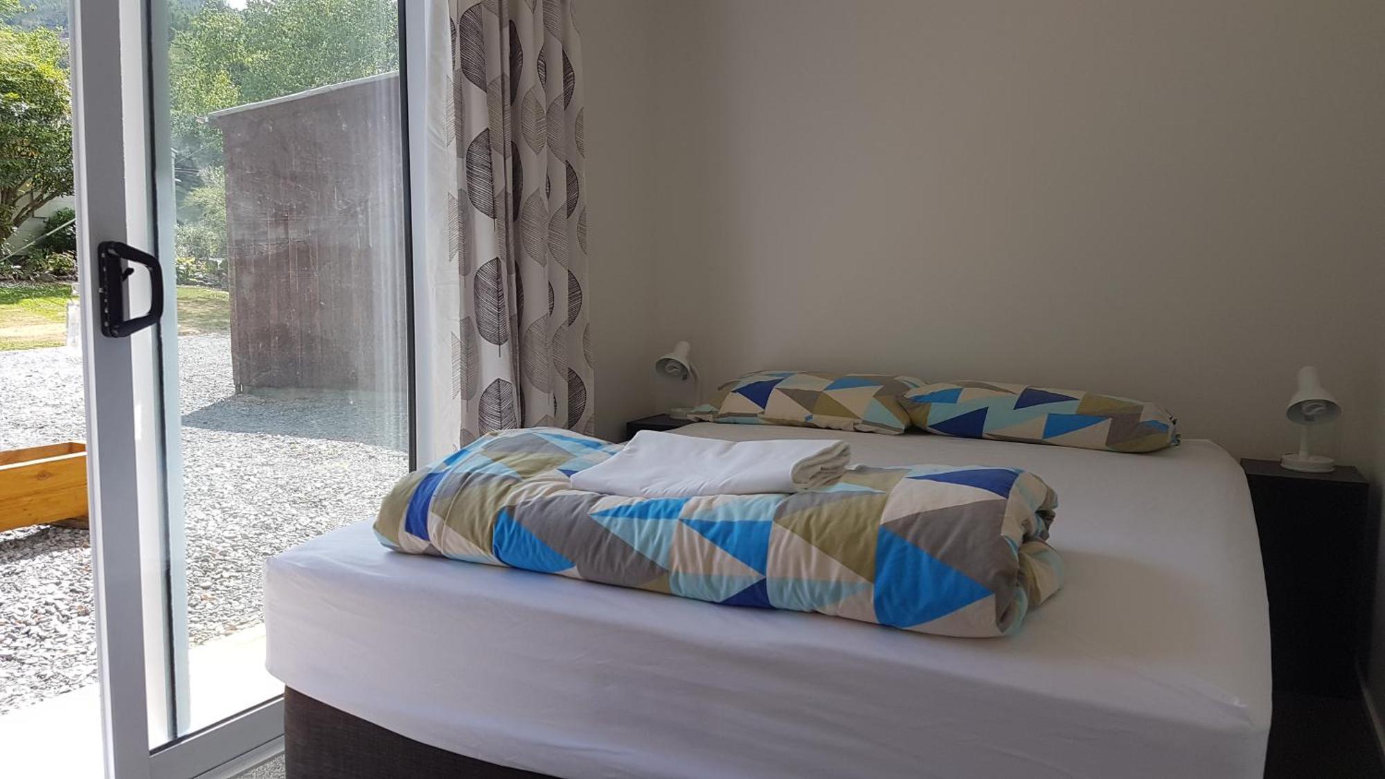 Alpine Adventure Holiday Park Ханмер-Спрингс Экстерьер фото